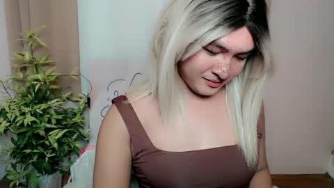 Snapshot of fuckwithchelsea chatting on December 2025 12:42:02 PM CHELSEA online show from December 2025 12:42:02 PM