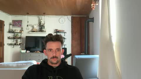 fudde online show from October 2025 12:19:01 PM