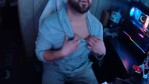 fufupop online show from February 2025 03:53:01 AM