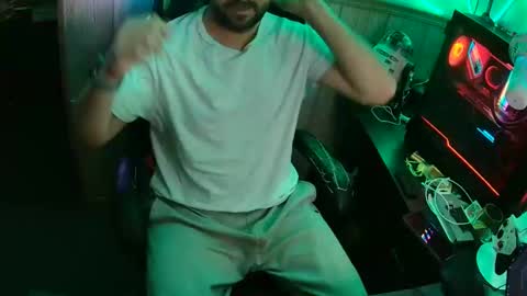 fufupop online show from November 2025 10:35:01 PM