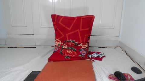 Snapshot of full_milo chatting on January 2025 03:07:02 PM Andres. online show from January 2025 03:07:02 PM