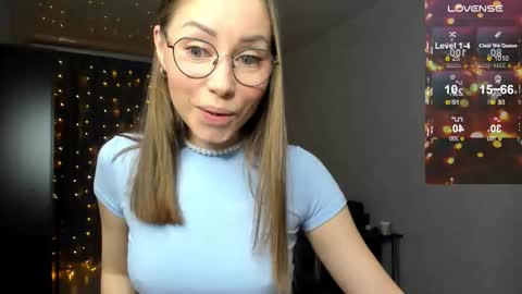 Snapshot of fun__nd__bun chatting on October 2025 01:48:02 AM fun__nd__bun online show from October 2025 01:48:02 AM