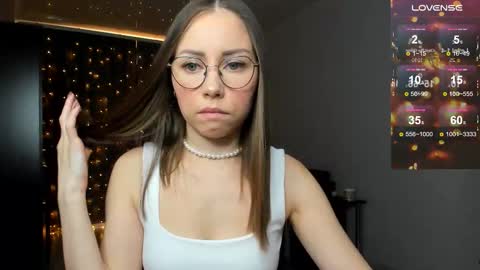 Snapshot of fun__nd__bun chatting on October 2025 01:48:02 AM fun__nd__bun online show from October 2025 01:48:02 AM