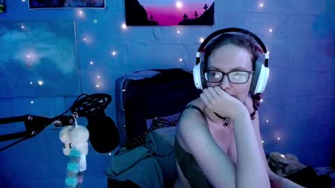 Snapshot of funafterdark13 chatting on January 2025 09:34:01 AM Princess Nellie Captain Simon online show from January 2025 09:34:01 AM