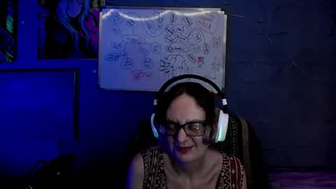 Snapshot of funafterdark13 chatting on January 2025 06:54:01 PM Princess Nellie Captain Simon online show from January 2025 06:54:01 PM