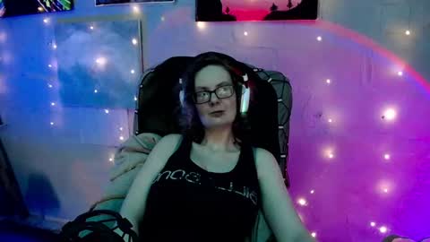 Snapshot of funafterdark13 chatting on February 2025 12:03:02 PM Princess Nellie Captain Simon online show from February 2025 12:03:02 PM