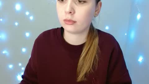 Snapshot of funemma000 chatting on December 2025 08:41:02 AM Emma online show from December 2025 08:41:02 AM