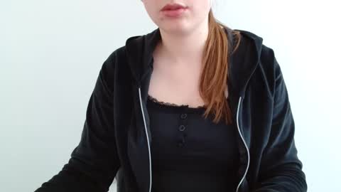 Emma online show from April 2026 10:03:01 AM