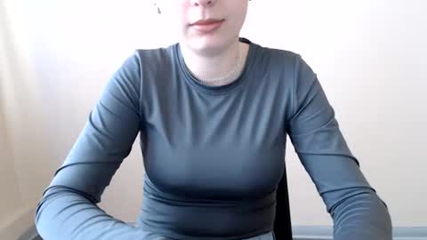 Emma online show from June 2026 09:12:02 AM
