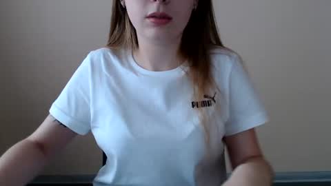 Emma online show from June 2026 07:05:02 AM