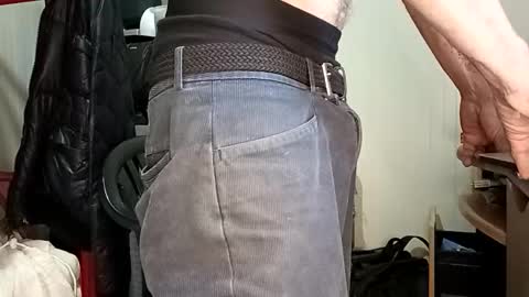 Italian men online show from April 2026 11:59:02 AM
