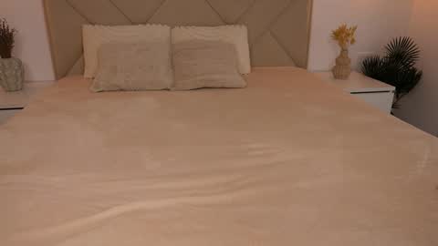 Katy Noel -  online show from September 2025 11:59:01 AM