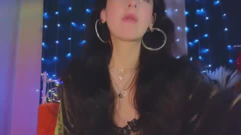 Tiffany online show from March 2025 03:39:01 AM