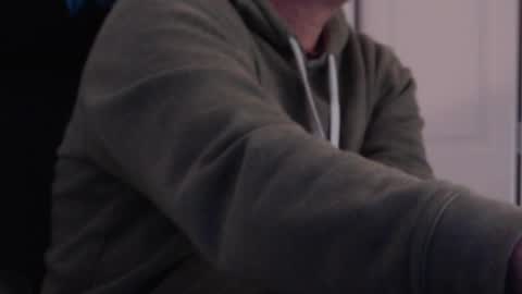 Snapshot of funnyme1234 chatting on November 2025 06:29:01 PM jerry online show from November 2025 06:29:01 PM