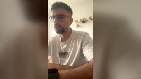 funnyroom23 online show from April 2026 08:29:02 AM