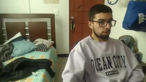 andrew online show from October 2025 04:19:02 PM