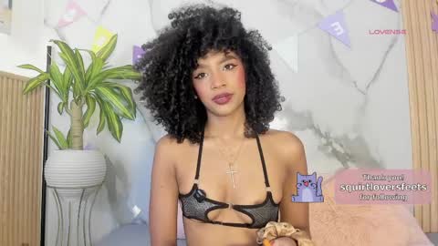   Independent model online show from April 2026 10:15:01 AM