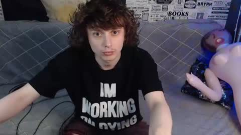 Ian online show from June 2026 06:12:01 PM