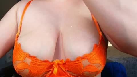 Snapshot of gaaby_ chatting on November 2025 12:54:01 AM gaaby online show from November 2025 12:54:01 AM