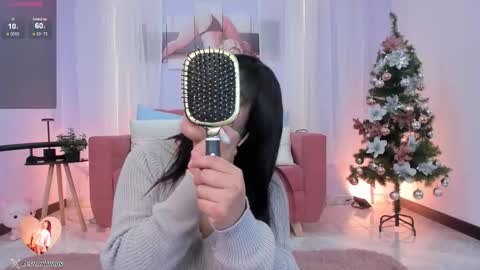 Sofia online show from December 2025 12:03:02 PM