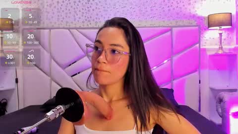 Snapshot of gabbieskinny chatting on March 2026 06:00:01 PM gabbieskinny online show from March 2026 06:00:01 PM