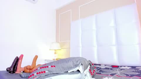 Gabie online show from February 2025 06:00:02 PM