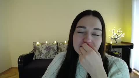 Jaklin online show from January 2025 12:04:02 PM