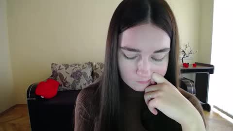 Jaklin online show from October 2025 10:06:01 AM