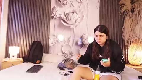 Gabby And Dominic online show from July 2026 12:44:01 PM