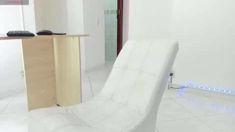 Gabby Grey online show from December 2025 07:21:01 PM