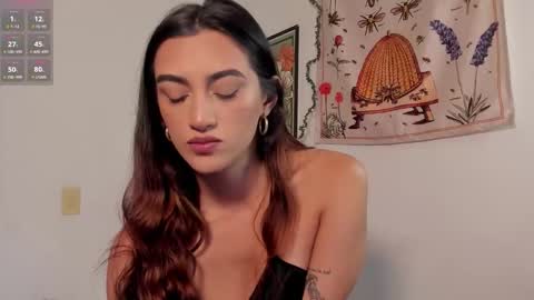 Snapshot of gabee7_ chatting on October 2025 05:41:02 PM NEW ACCOUNT Gabriella online show from October 2025 05:41:02 PM