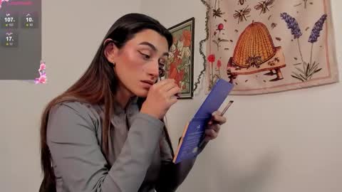 Snapshot of gabee7_ chatting on October 2025 04:44:02 PM NEW ACCOUNT Gabriella online show from October 2025 04:44:02 PM