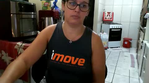 gaby  layla online show from June 2026 11:05:02 PM