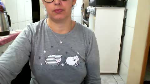gaby  layla online show from June 2026 12:24:02 AM