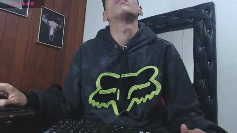 Snapshot of gaboreyes1 chatting on February 2025 03:37:01 AM Gabo online show from February 2025 03:37:01 AM