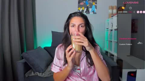 Snapshot of gabri_baby chatting on October 2025 07:30:01 AM The next stream in car 1 december 10pm time in France online show from October 2025 07:30:01 AM