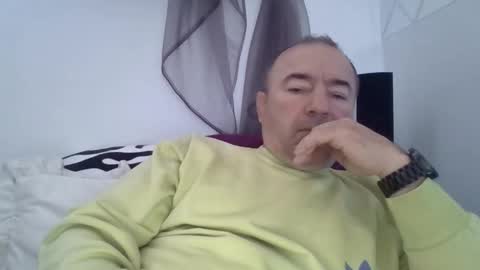 Snapshot of gabriel9_2003 chatting on April 2026 08:42:01 AM gabriel9_2003 online show from April 2026 08:42:01 AM