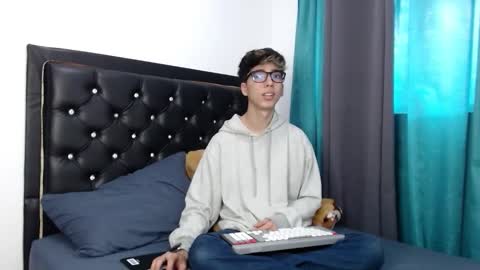 Snapshot of gabriel_x18 chatting on March 2026 09:30:01 PM gabriel_x18 online show from March 2026 09:30:01 PM