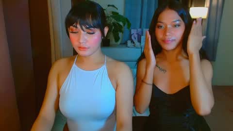 gabriela_deluxe online show from April 2026 10:01:02 AM