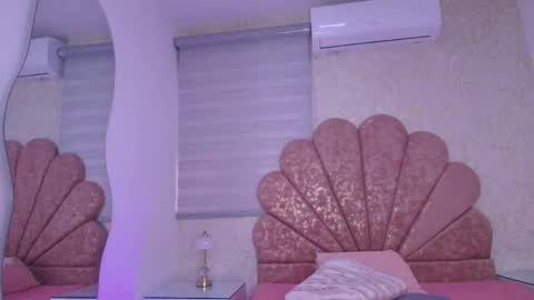gabriela online show from May 2026 07:19:02 PM