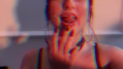 Gabriela Kassi online show from December 2025 11:04:01 AM