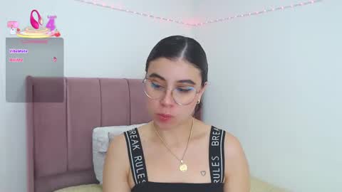 Snapshot of gabrielarossa chatting on October 2025 12:23:02 PM GabrielaRossa online show from October 2025 12:23:02 PM