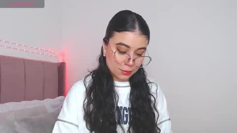 Snapshot of gabrielarossa chatting on October 2025 12:15:02 PM GabrielaRossa online show from October 2025 12:15:02 PM