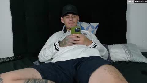Snapshot of gabrieljr99 chatting on July 2026 04:37:02 AM Gabe online show from July 2026 04:37:02 AM