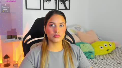 Gabriella online show from May 2026 09:34:01 PM