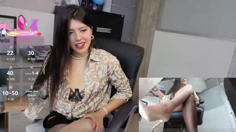 GABY online show from October 2025 08:43:02 PM