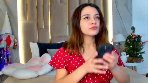 Snapshot of gabriella_wils chatting on January 2025 06:06:01 AM Gabriella online show from January 2025 06:06:01 AM
