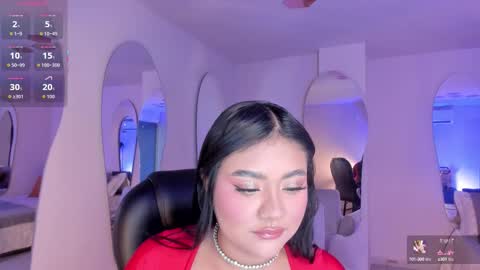 Gabriella Lee online show from October 2025 02:52:01 AM