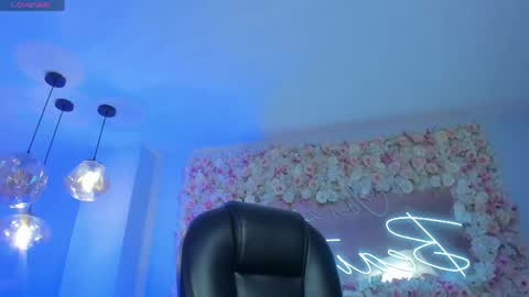 Gabriella Lee online show from May 2026 03:33:01 AM