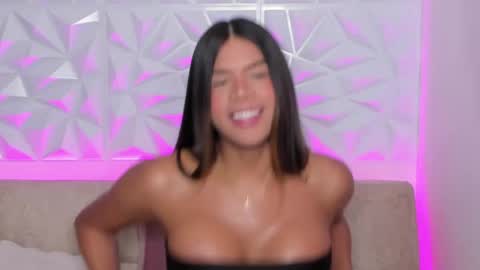 Gabriela  online show from September 2025 10:02:01 PM